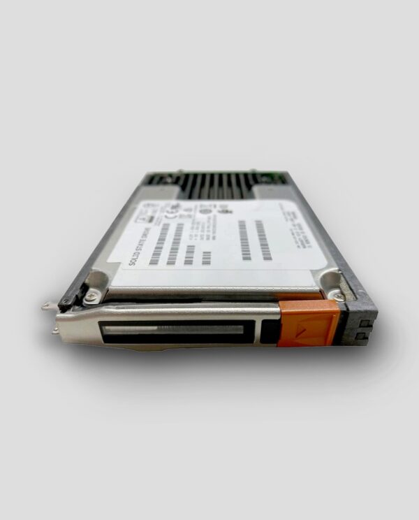 هارد D4 1.6TB SAS FAST VP 25x2.5 SSD,فروشگاه سبد آی تی